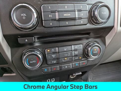 Used 2018 Ford F150 Lariat image 23