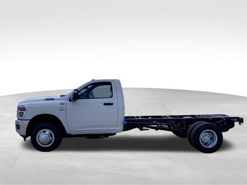 New 2026 RAM 3500 Tradesman AWD/4WD image 2