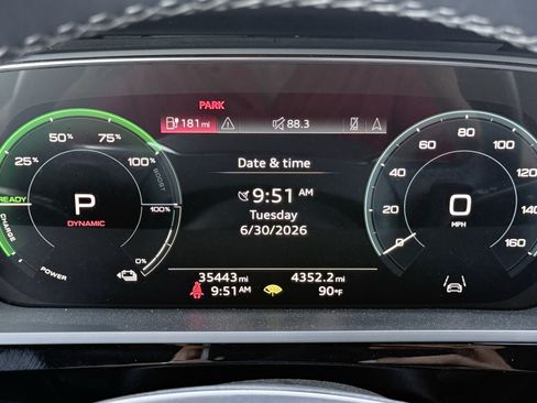 Used 2024 Audi Q8 e-tron Premium Plus w/ Premium Plus Package AWD/4WD image 74