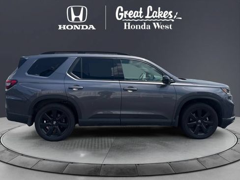 Used 2025 Honda Pilot Black Edition image 6