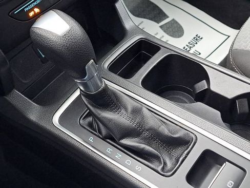 Used 2017 Ford Escape SE image 14