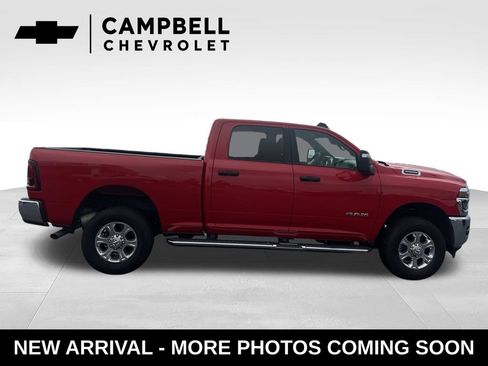 Used 2026 RAM 2500 Big Horn AWD/4WD image 6