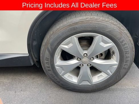 Used 2014 Subaru Forester 2.5i Touring AWD/4WD image 3