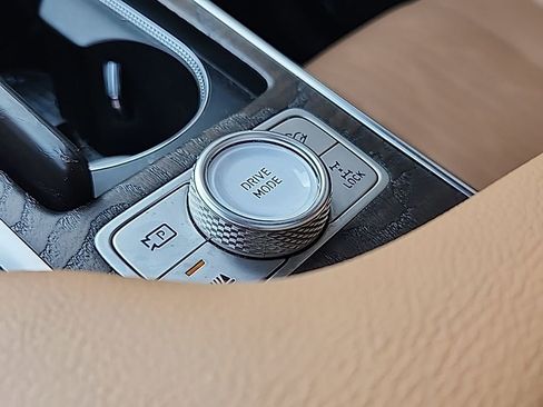 Used 2024 Genesis GV80 3.5T w/ Advanced Package image 25