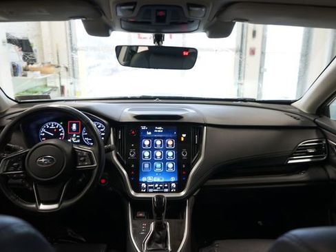 Used 2021 Subaru Outback Limited image 31