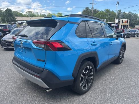 Used 2019 Toyota RAV4 Adventure w/ Carpet Mat Package AWD/4WD image 4
