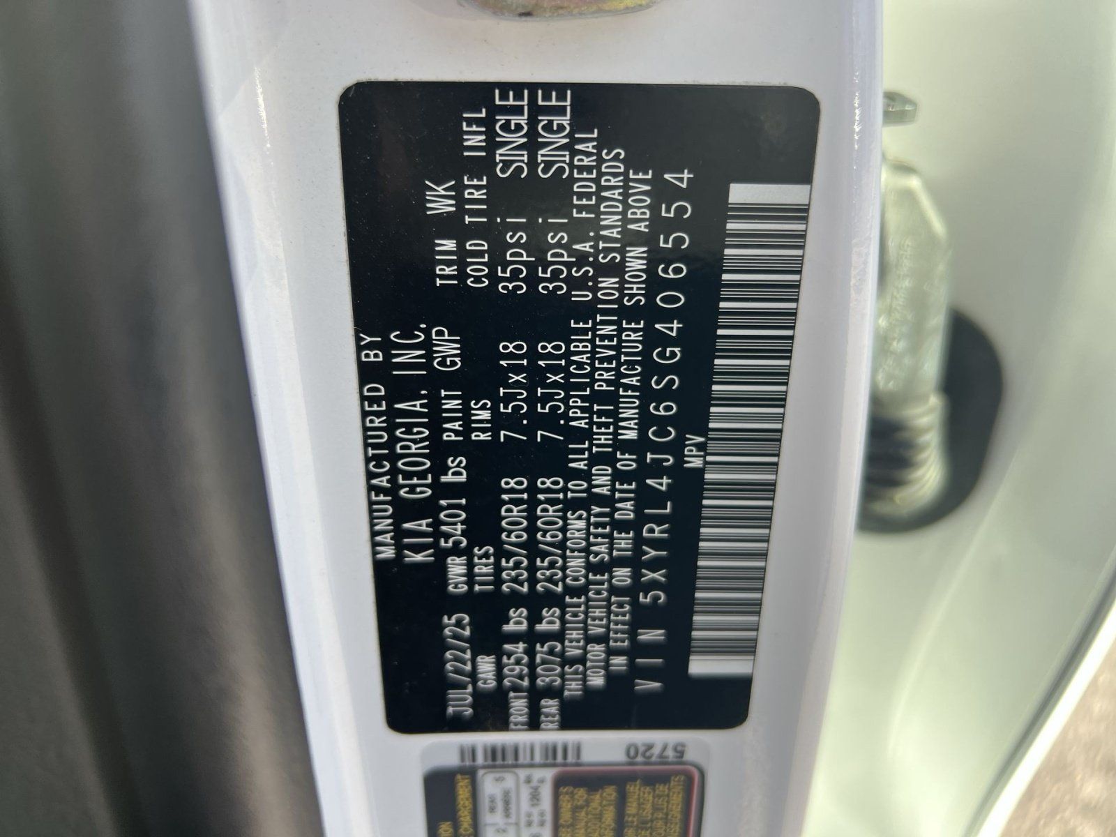 Used 2025 Kia Sorento S FWD image 28