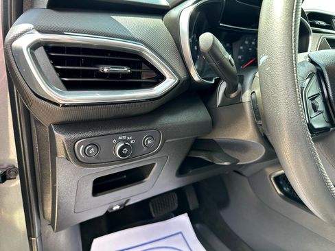 Used 2022 Chevrolet TrailBlazer LT image 20