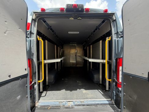Used 2020 RAM ProMaster 3500 FWD image 5
