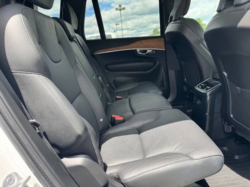 Used 2024 Volvo XC90 T8 Plus w/ Protection Package Premier AWD/4WD image 17