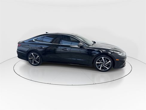 Used 2022 Hyundai Sonata SEL Plus image 9