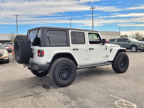 Used 2022 Jeep Wrangler Unlimited Rubicon image 7