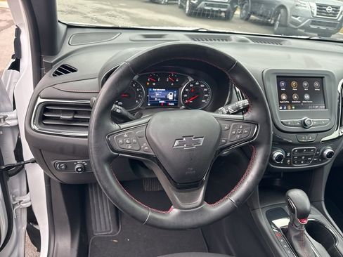 Used 2023 Chevrolet Equinox RS image 13