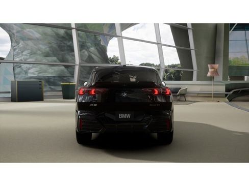 New 2026 BMW X2 xDrive28i w/ Technology Package AWD/4WD image 5