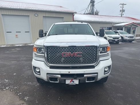 Used 2015 GMC Sierra 2500 Denali image 8