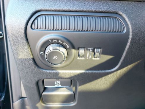 New 2025 Jeep Wagoneer Series II w/ Convenience Group I image 28