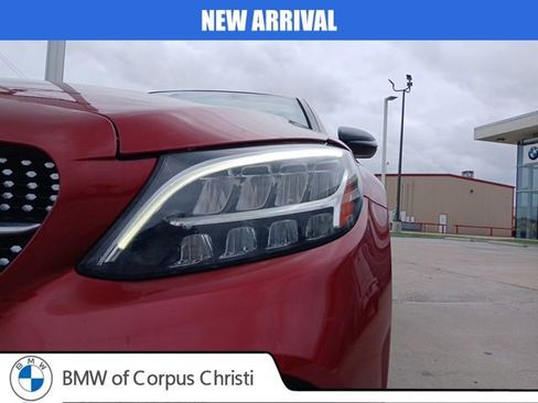Used 2019 Mercedes-Benz C 300 Sedan image 4