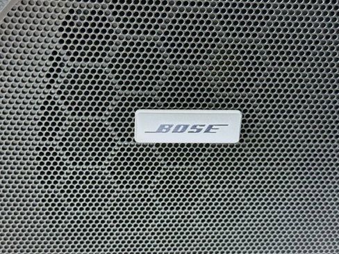 Used 2023 Chevrolet Traverse Premier image 19