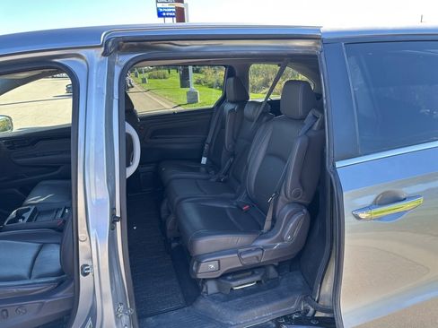 Certified 2021 Honda Odyssey Touring image 50