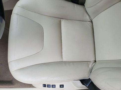 Used 2015 Volvo V60 T5 Premier image 18