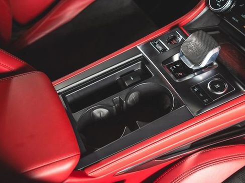 Used 2022 Jaguar F-PACE SVR AWD/4WD image 48