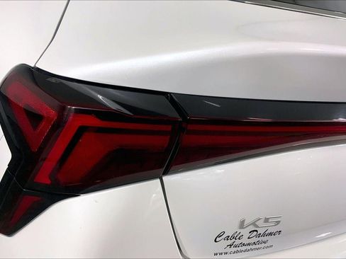 Used 2025 Kia K5 LXS FWD image 27