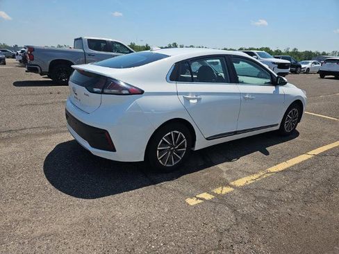 Used 2020 Hyundai Ioniq Limited FWD image 4
