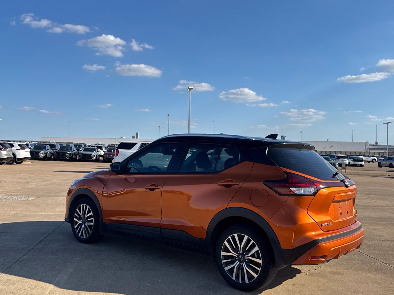 Used 2024 Nissan Kicks SV FWD image 18