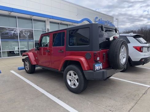 Used 2014 Jeep Wrangler Unlimited Sport image 5