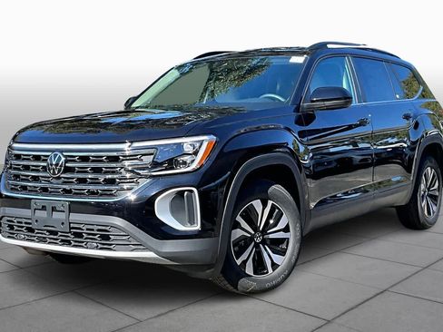 New 2026 Volkswagen Atlas SE FWD image 1