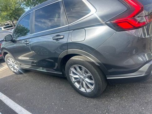 Used 2023 Honda CR-V EX image 4