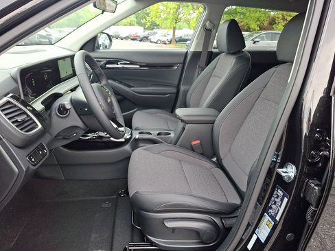 New 2026 Kia Seltos S AWD/4WD image 9