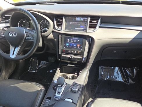 Used 2019 INFINITI QX50 Essential w/ Proactive Package AWD/4WD image 14