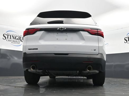 Used 2023 Chevrolet Traverse LT FWD image 31
