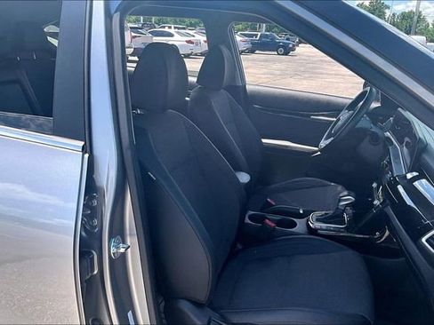 Used 2024 Kia Seltos S AWD/4WD image 29
