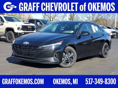 Used 2022 Hyundai Elantra Blue