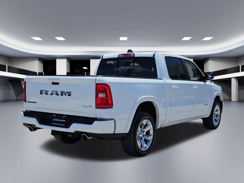 Used 2025 RAM 1500 Big Horn AWD/4WD image 6
