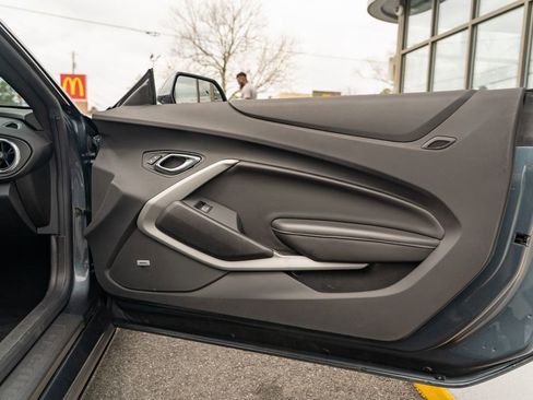 Used 2021 Chevrolet Camaro LT w/ RS Package image 16