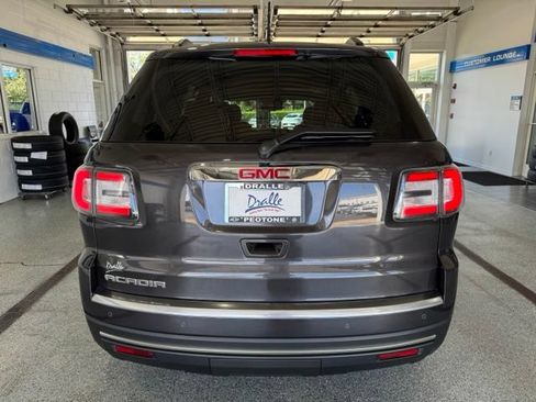 Used 2016 GMC Acadia SLT w/ Open Road Package FWD image 19