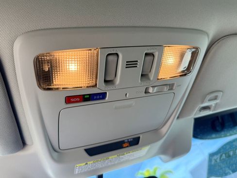 Used 2016 Subaru Outback 2.5i Limited image 28