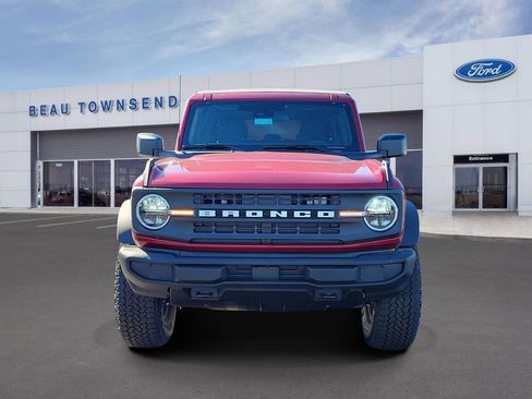New 2025 Ford Bronco 4-Door w/ Sasquatch Package image 2