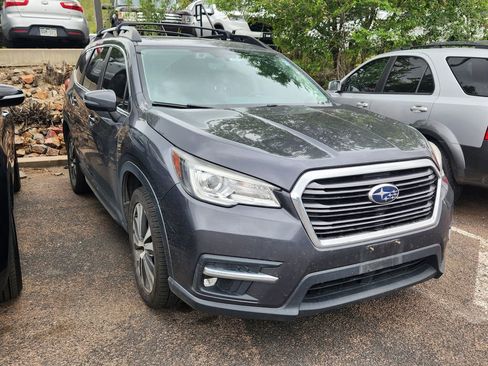 Used 2019 Subaru Ascent Limited w/ Popular Package #3 AWD/4WD image 3