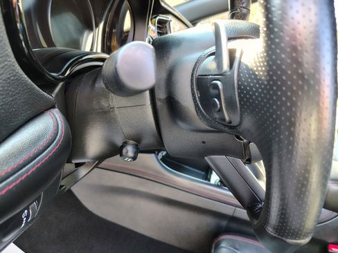 Certified 2024 Dodge Durango GT image 28