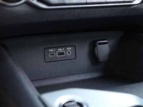 Certified 2025 Nissan Altima 2.5 SV FWD image 14