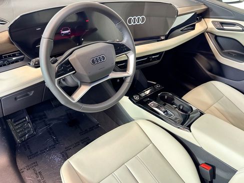 New 2025 Audi Q6 e-tron Premium AWD/4WD image 9