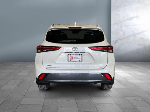 Certified 2020 Toyota Highlander Limited image 5