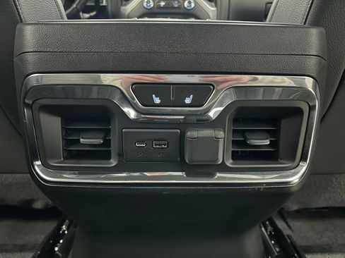 Used 2020 GMC Sierra 1500 Denali w/ Denali Ultimate Package AWD/4WD image 42