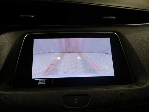 Used 2019 Cadillac XT4 Sport w/ Cold Weather Package AWD/4WD image 28