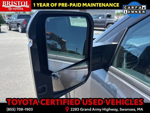 Certified 2022 Toyota Tundra SR5 w/ SR5 Premium Package AWD/4WD image 12
