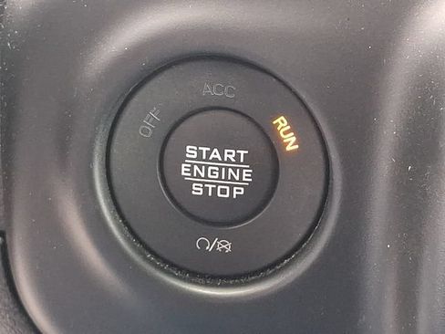 Used 2023 Jeep Wrangler Unlimited Sahara w/ Cold Weather Group AWD/4WD image 25